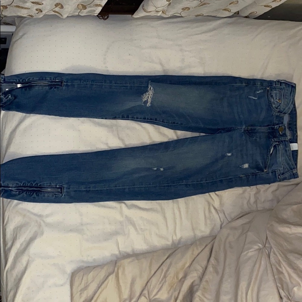 H&M jeans w zip up ankles